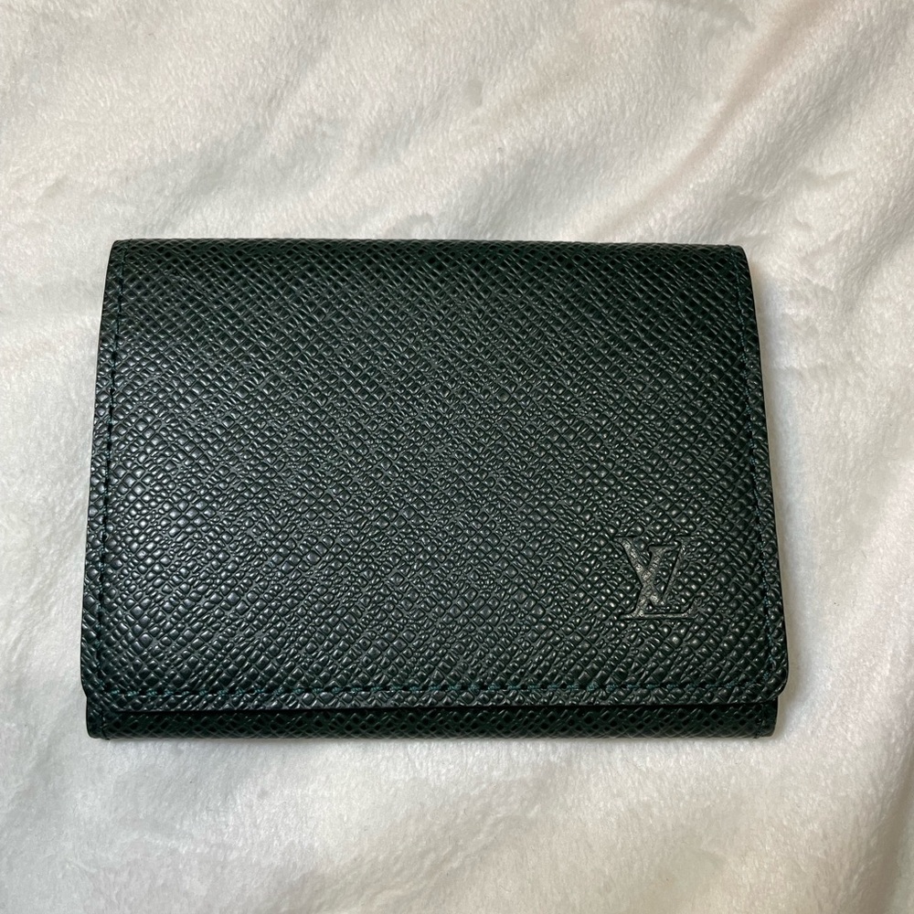 Louis Vuitton Green Taiga Card Case Wallet 💚